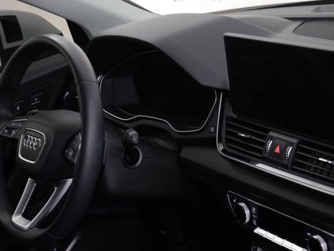 Used 2021 Audi Q5 Premium Plus image 21