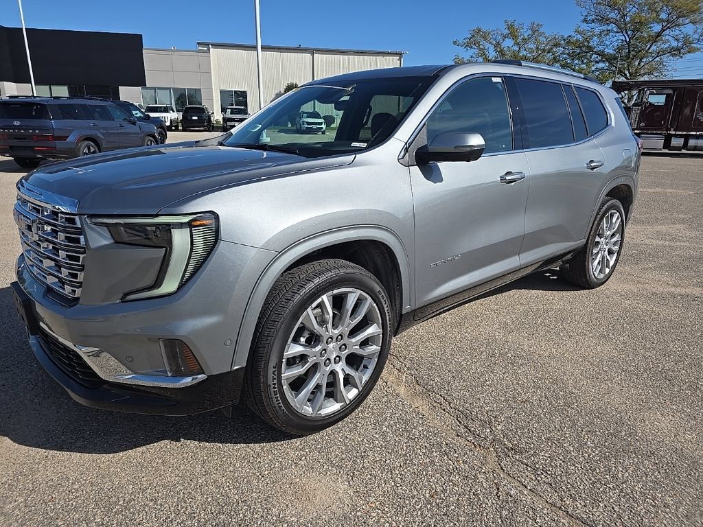 Used 2025 GMC Acadia Denali w/ Super Cruise Package AWD/4WD image 4
