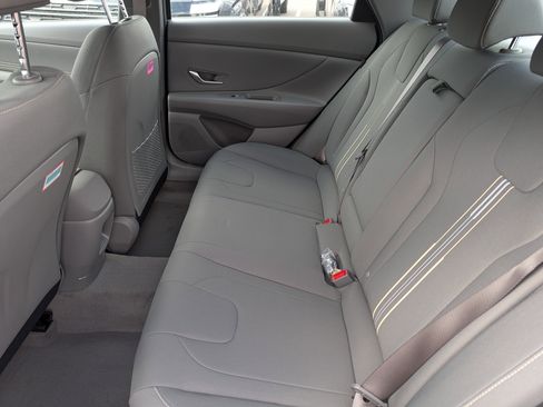 New 2026 Hyundai Elantra SEL Sport FWD image 8