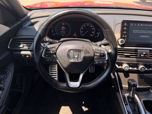 Used 2018 Honda Accord Sport image 16