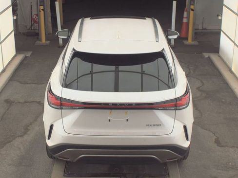 Used 2023 Lexus RX 350 Premium w/ Accessory Package (Z1) image 7