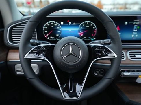 Certified 2026 Mercedes-Benz GLE 350 4MATIC image 25