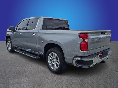 Used 2023 Chevrolet Silverado 1500 LTZ w/ Z71 Off-Road Package AWD/4WD image 7