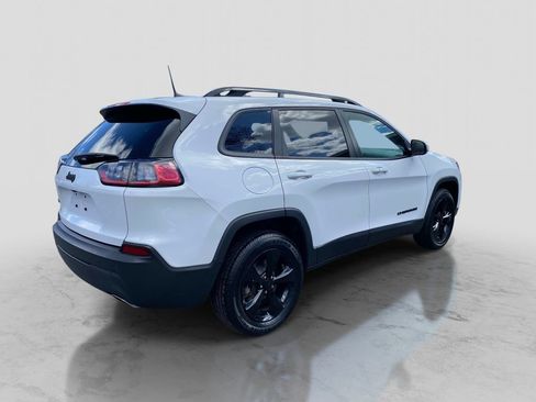 Certified 2020 Jeep Cherokee Latitude Plus AWD/4WD image 8