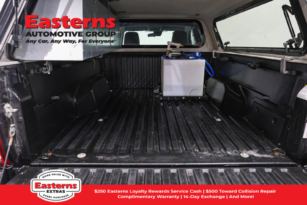 Used 2023 Toyota Tacoma SR AWD/4WD image 9