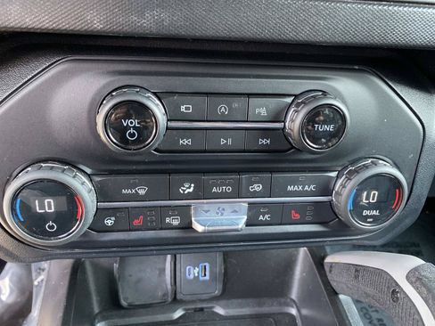 Used 2021 Ford Bronco First Edition AWD/4WD image 15