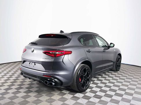 Used 2023 Alfa Romeo Stelvio Quadrifoglio AWD/4WD image 5