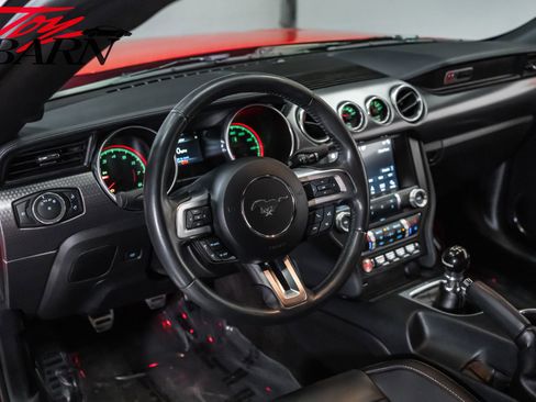 Used 2018 Ford Mustang GT Premium w/ GT Performance Package RWD image 26
