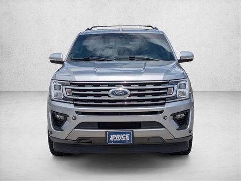 Used 2021 Ford Expedition XLT RWD image 2