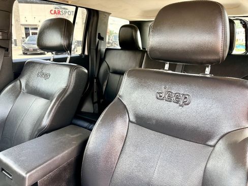 Used 2012 Jeep Liberty Sport AWD/4WD image 12