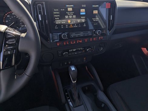 New 2026 Nissan Frontier Pro-X w/ Pro-X Convenience Package RWD image 12