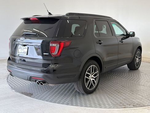 Used 2018 Ford Explorer Sport AWD/4WD image 9