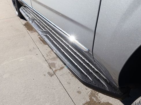 New 2026 GMC Yukon XL Elevation w/ LPO, Elevation Black Package image 10