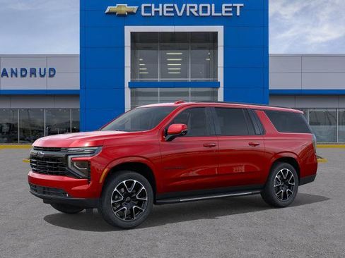 New 2026 Chevrolet Suburban RST w/ Comfort Package AWD/4WD image 26