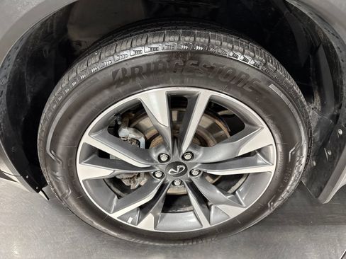 Used 2025 INFINITI QX60 Luxe AWD/4WD image 2