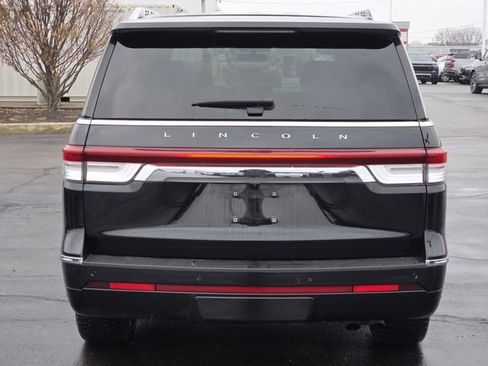 Used 2024 Lincoln Navigator Premiere image 27