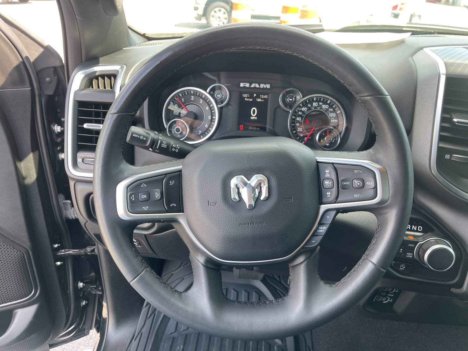 Used 2025 RAM 1500 Big Horn AWD/4WD image 25