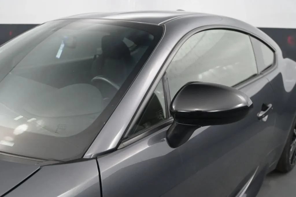 Used 2022 Toyota GR86 w/ ALL Weather Mat Package (TMS) RWD image 10
