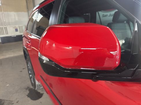 Used 2025 Toyota Sequoia Platinum image 8