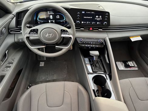 New 2026 Hyundai Elantra SEL Sport image 22