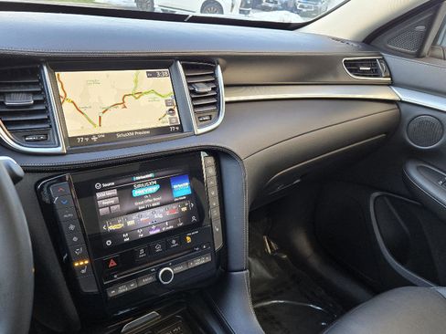 Certified 2020 INFINITI QX50 Luxe w/ Navigation Package image 34