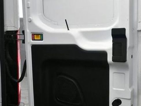 Used 2024 Ford Transit 250 148 Medium Roof image 13