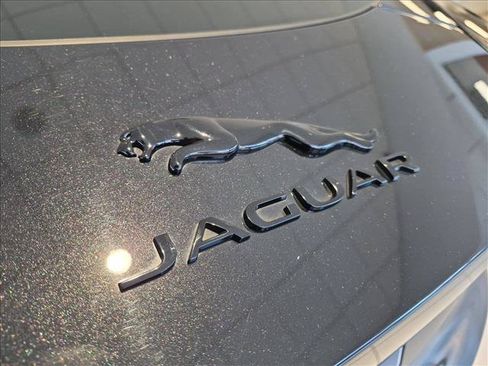 Used 2022 Jaguar F-TYPE R-Dynamic AWD/4WD image 5