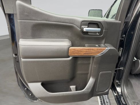 Used 2020 Chevrolet Silverado 1500 High Country w/ Trailer Camera Package image 31