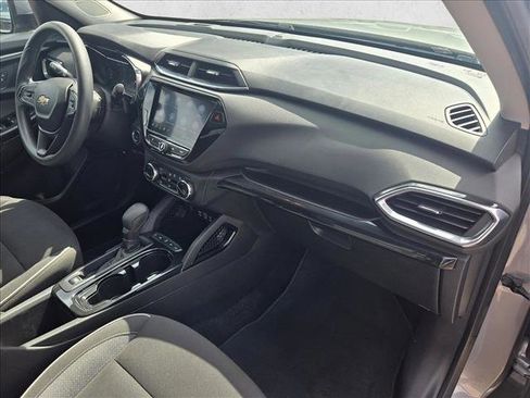 Used 2023 Chevrolet TrailBlazer LT w/ Convenience Package AWD/4WD image 20