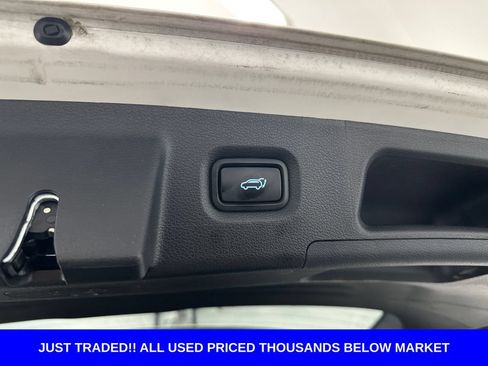 Used 2023 Hyundai Santa Fe SEL FWD image 20