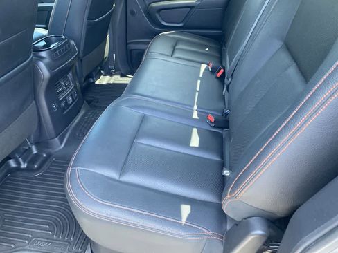 Used 2022 Nissan Titan PRO-4X w/ Pro-4x Convenience Package image 22