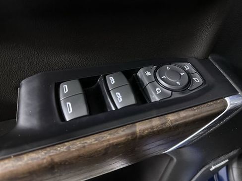 Used 2019 GMC Sierra 1500 Denali w/ Denali Ultimate Package AWD/4WD image 24