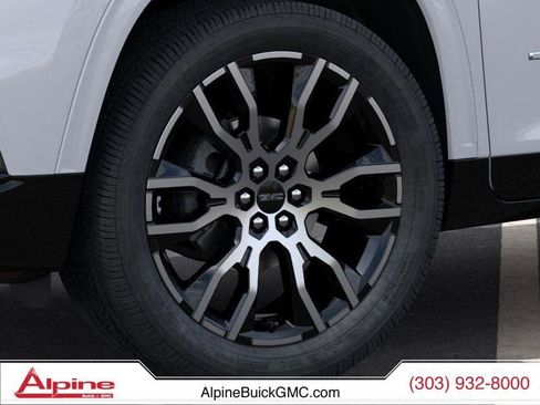 New 2026 GMC Acadia Denali Ultimate AWD/4WD image 9