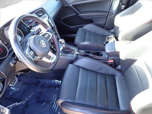 Used 2018 Volkswagen GTI Autobahn image 9