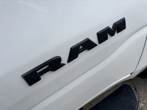 Used 2020 RAM 1500 Sport w/ Leather & Sound Group image 9