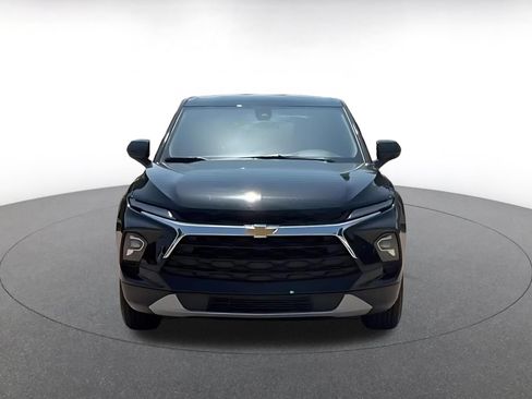 Used 2026 Chevrolet Blazer LT FWD image 4