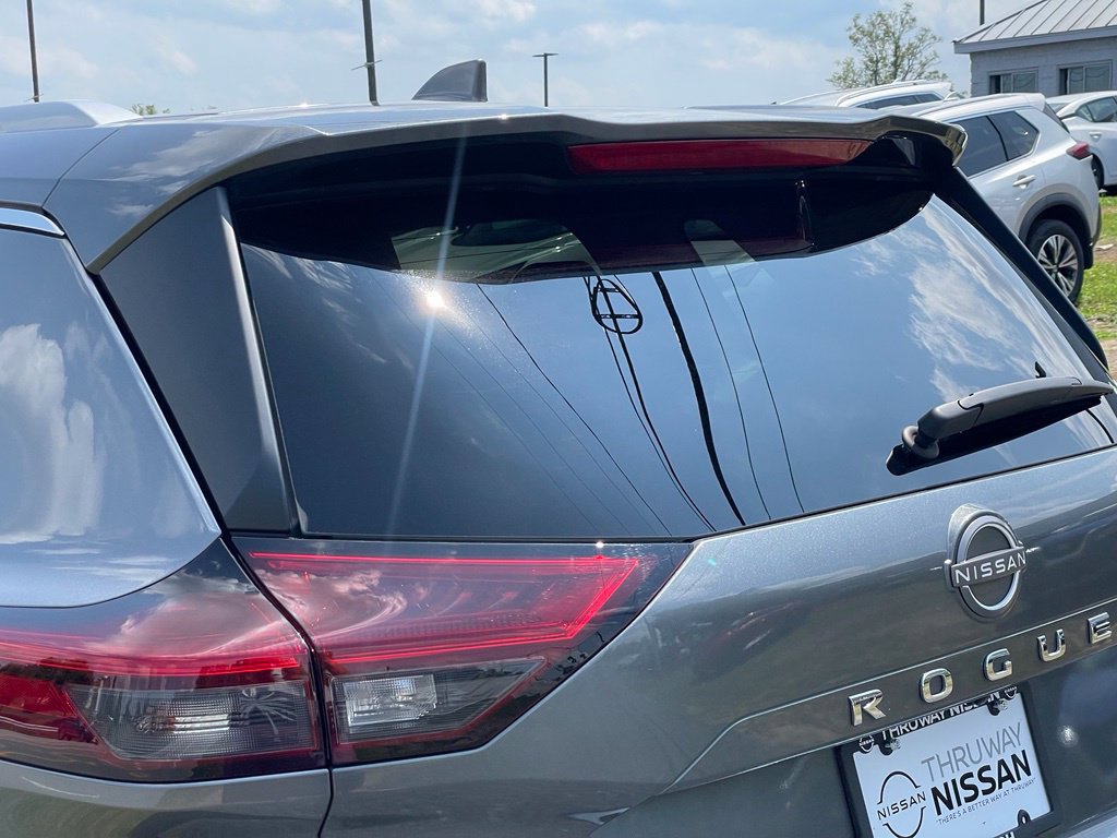 Certified 2023 Nissan Rogue SV w/ SV Premium B Package AWD/4WD image 28