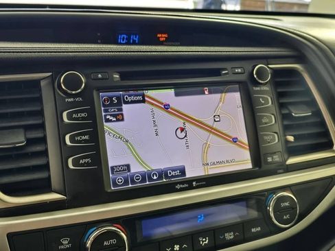 Used 2015 Toyota Highlander XLE AWD/4WD image 34