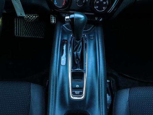 Used 2022 Honda HR-V Sport image 26