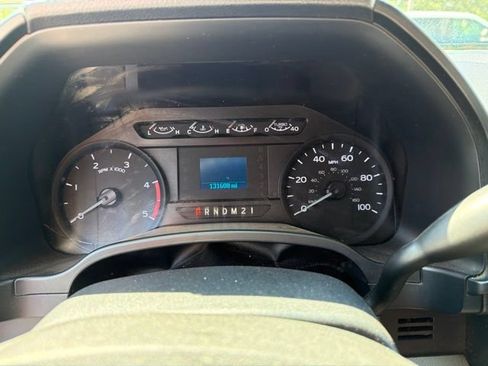 Used 2019 Ford F550 4x4 Crew Cab Super Duty w/ Power Equipment Group image 13