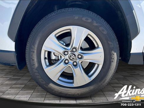 Used 2024 Toyota RAV4 XLE image 21