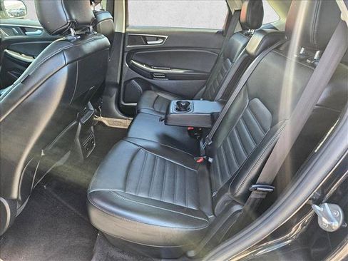 Used 2015 Ford Edge SEL w/ Equipment Group 201A FWD image 18