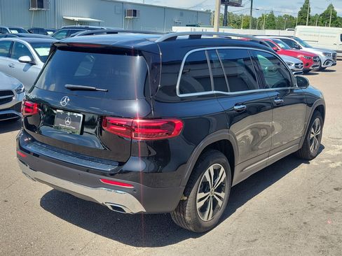 Certified 2026 Mercedes-Benz GLB 250 image 3