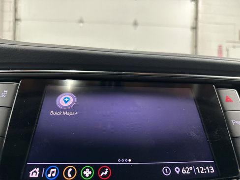 Used 2021 Buick Enclave Essence w/ LPO, Floor Liner Package image 28