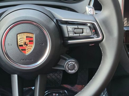 New 2026 Porsche Macan S image 17