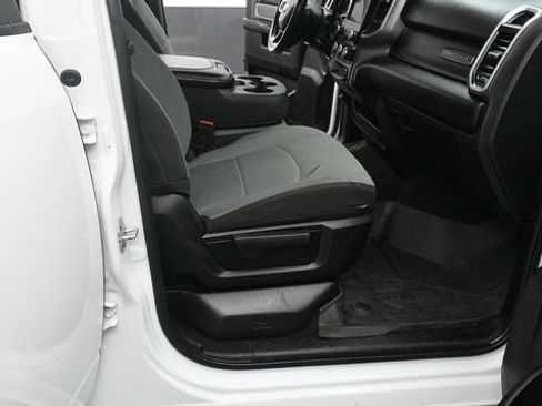 Used 2023 RAM 2500 Big Horn w/ Level 1 Equipment Group AWD/4WD image 17