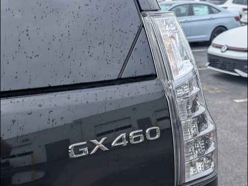 Used 2023 Lexus GX 460 Premium w/ Premium Package AWD/4WD image 22