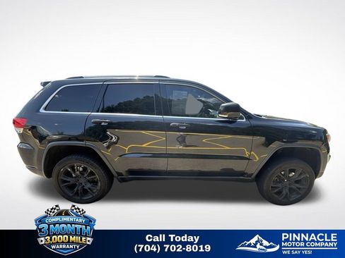 Used 2014 Jeep Grand Cherokee Limited AWD/4WD image 3