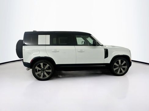 New 2026 Land Rover Defender 110 V8 image 4