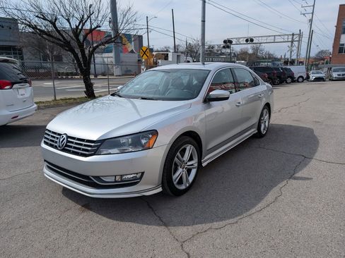 Used 2015 Volkswagen Passat 3.6 SEL Premium FWD image 1